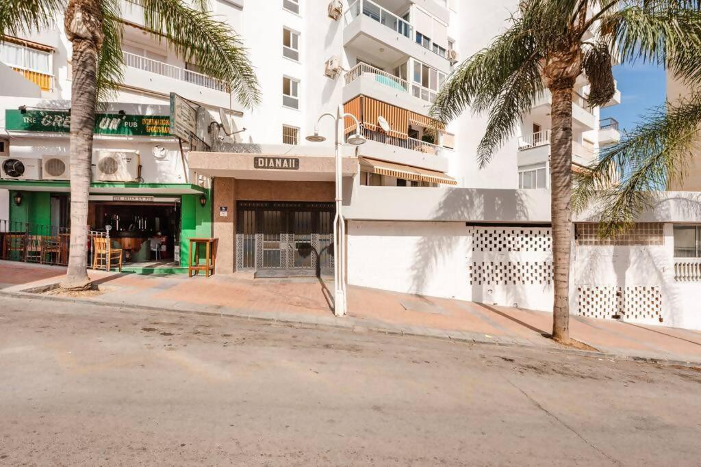 Appartamento Amplio Con Vistas Al Mar Y Piscina En Benalmádena Esterno foto